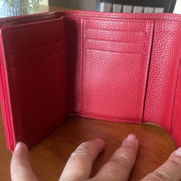 Red Longchamp wallet - Picture 2 of 3
